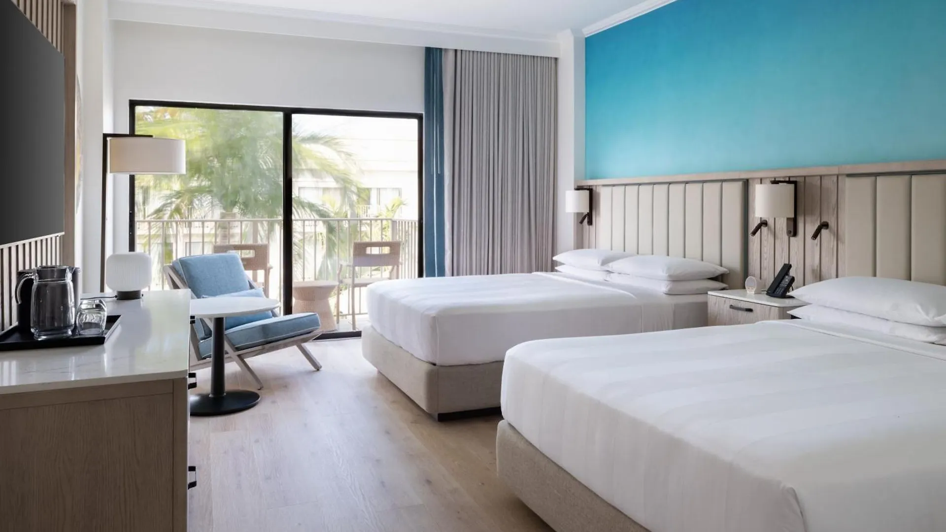 ****  Grand Cayman Marriott Resort Джорджтаун Каймановы острова