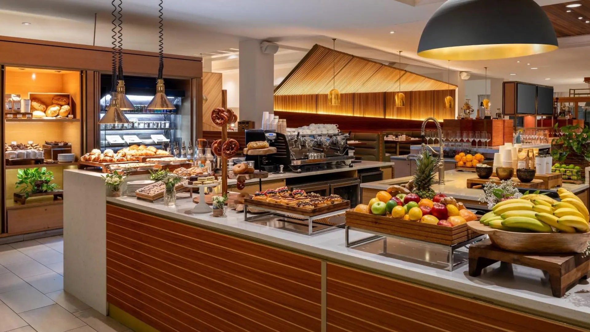 Grand Cayman Marriott Resort Джорджтаун